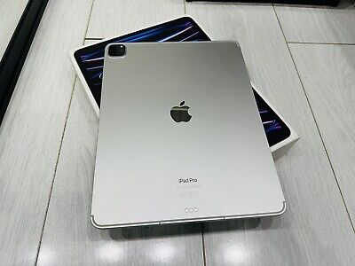iPad Pro 12.9” M2